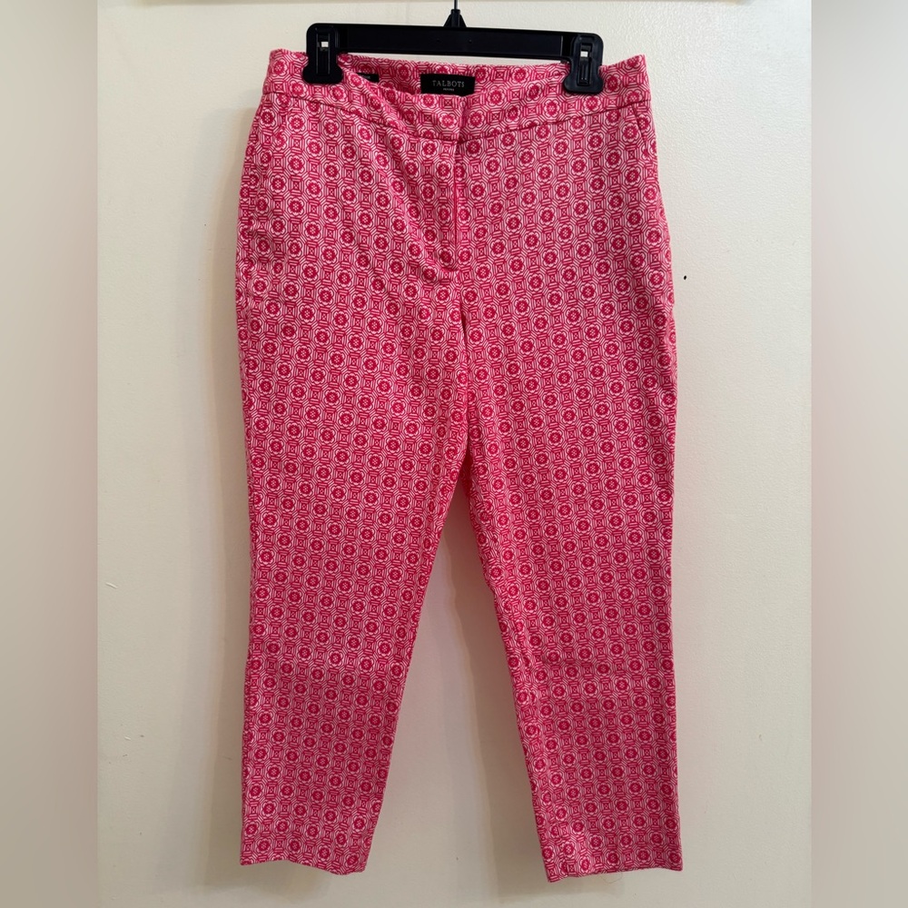 Talbots Fuchsia Embroidered Capris